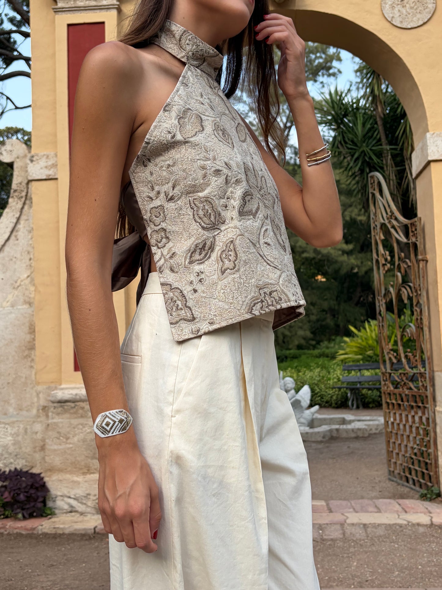 Top Camelia beige