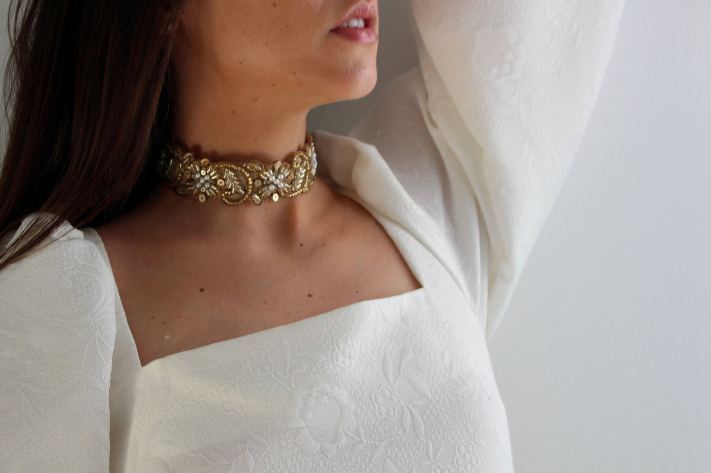 Choker INDIRA 01